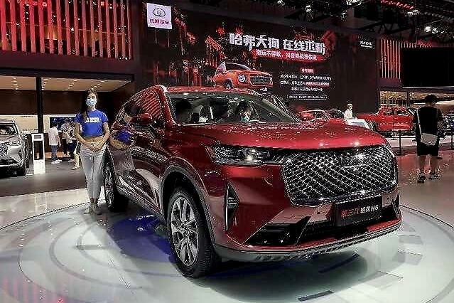 全新平台+冠军基因，第三代哈弗H6预售，还能“吊打友商”吗？