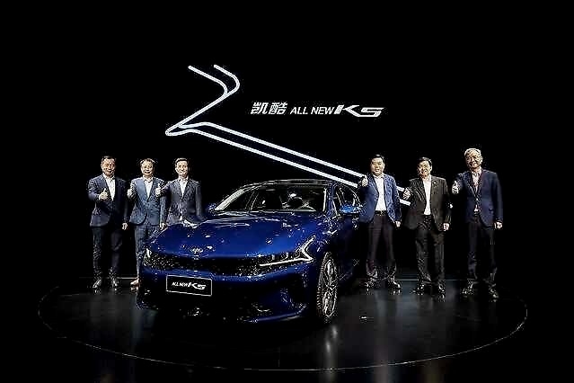 起亚凯酷 All NEW K5 的年轻路线，为何让如日中天的德日系很慌？