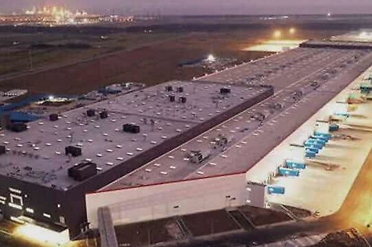 特斯拉上海工厂计划广招人 “中国风格”汽车落地加快本土化进程？