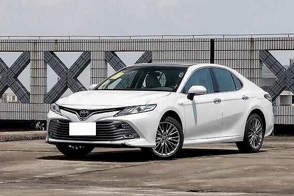上半年卖最好的3款中型车，月均销量超万台，不是迈腾、帕萨特