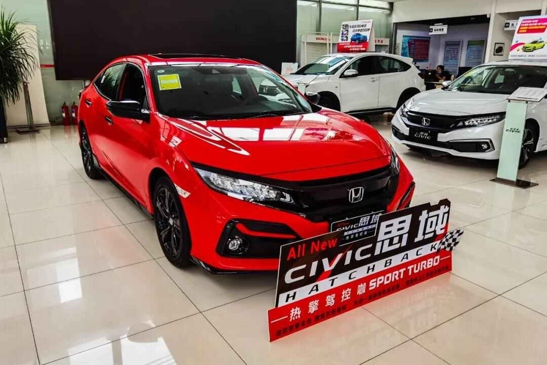 上市即探店 | 思域Hatchback刚上市，已经有人买它准备下赛道了