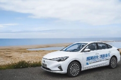 试驾长安逸动E-LiFe，续航425km，新能源界的又一匹黑马