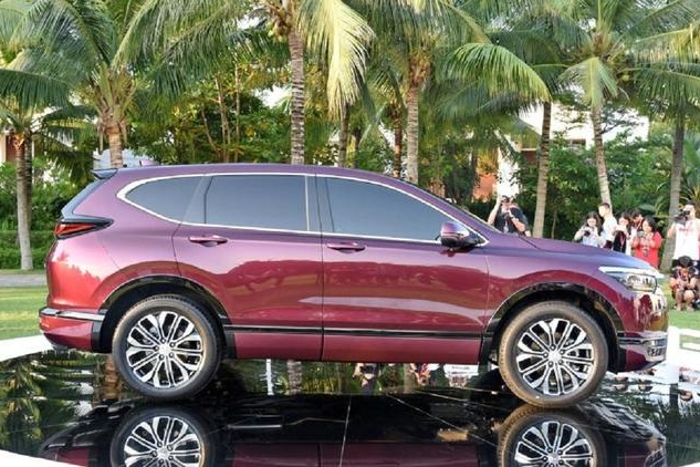 上市仅3月销量近2万，网友直呼性价比超高，TA让CR-V有点儿紧张了