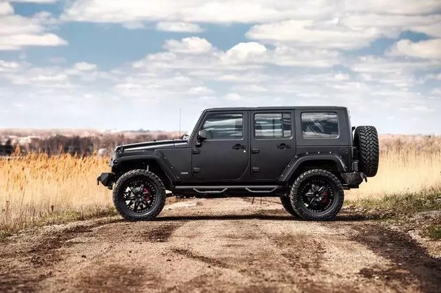 越野车上的经典“小书包”，为什么现在越来越少见了？