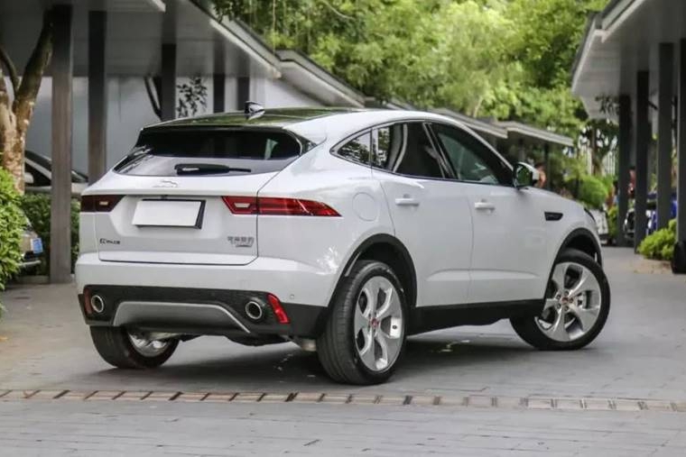 7折成历史 车市出现6折车 18万买捷豹SUV