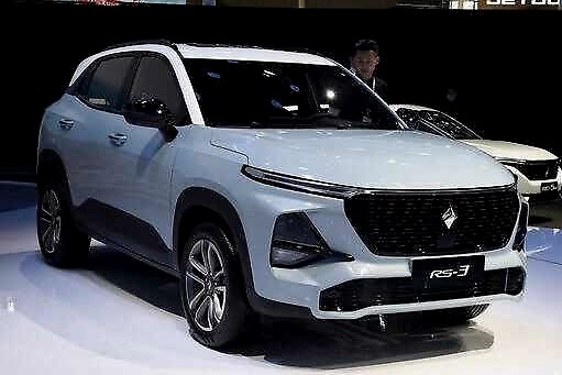 起售价贵了1.6万！新宝骏RS-3 1.5T值不值得买？