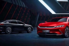 红旗H9接受预订，这3款国产车会成为民族脊梁？