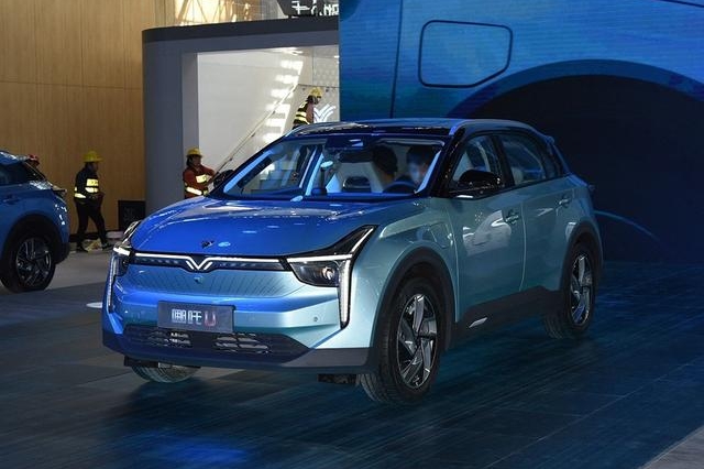 又一款国产SUV将上市，13.98万起，配透明A柱，拐弯不用东张西望