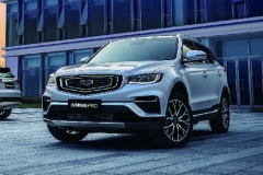 博越PRO四驱版新科技配置曝光 4WD+BSG节油高达15%