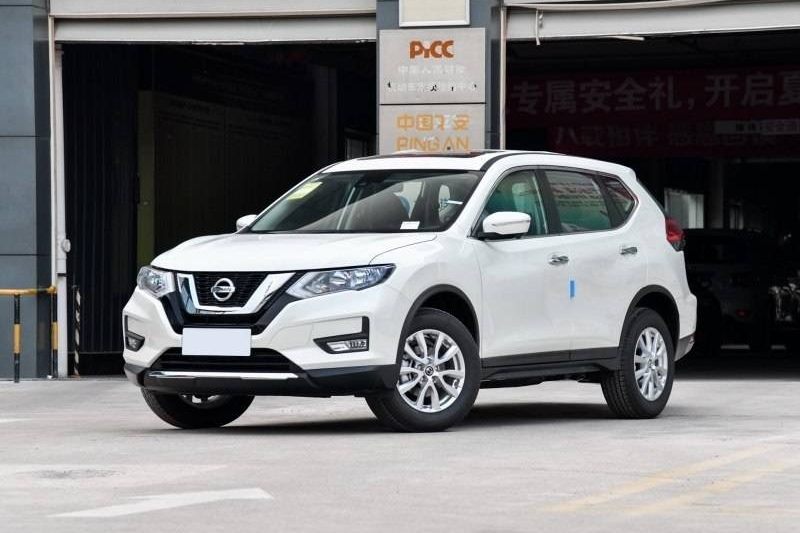 RAV4和奇骏2·0L发动机都卖17万，家用选谁更合适？