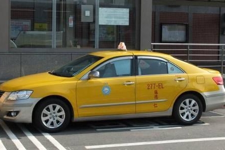 盘点世界各地的出租车，德国、美国、迪拜的出租车都是什么品牌？