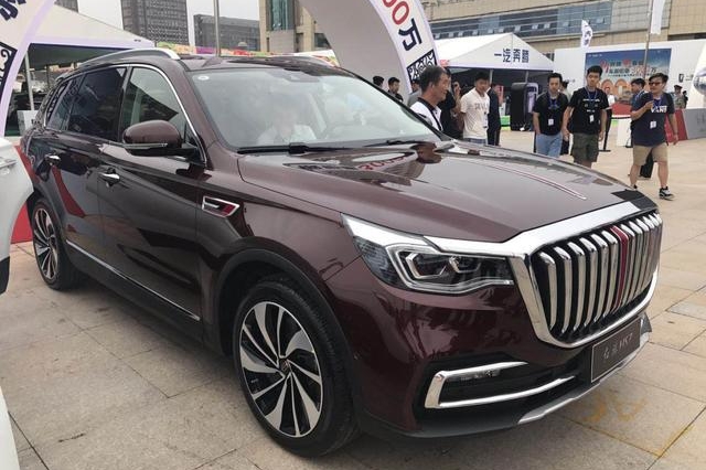 中国最豪华SUV红旗HS7 34.98万起售  价格仅为奥迪Q7二分之一