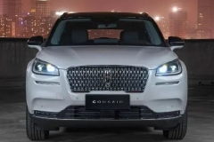 不到25万起售，林肯首款国产SUV上市，或将比凯迪拉克更划算？