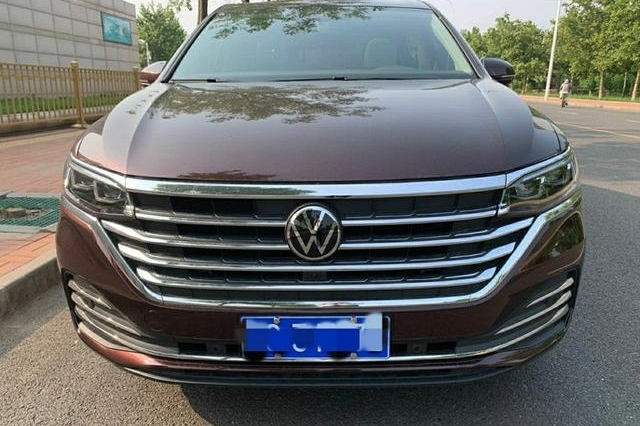 才上市就大卖的高端MPV，大众威然提车分享，为它放弃GL8很明智