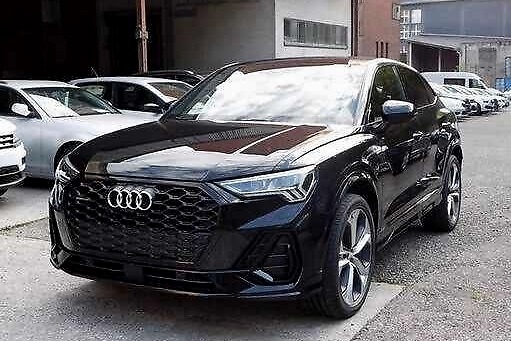 奥迪Q3轿跑4月上市 抢先到店实拍 网友：30万元以下就好了