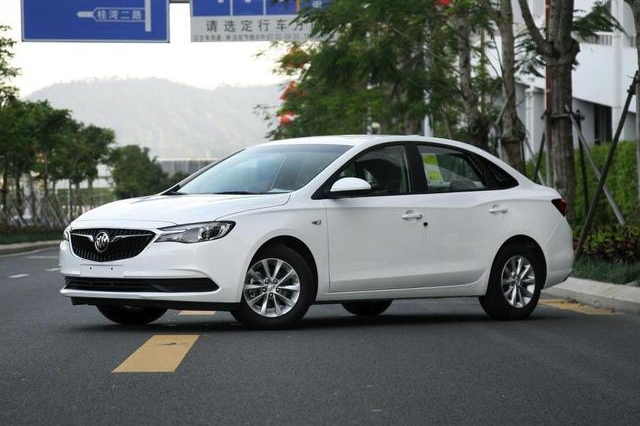 合资轿车降成“白菜价”，最大折扣4.83折，月薪3000都养得起