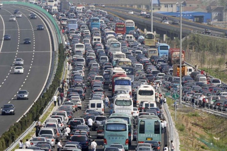 最堵车的城市竟不是北京，你猜是哪？
