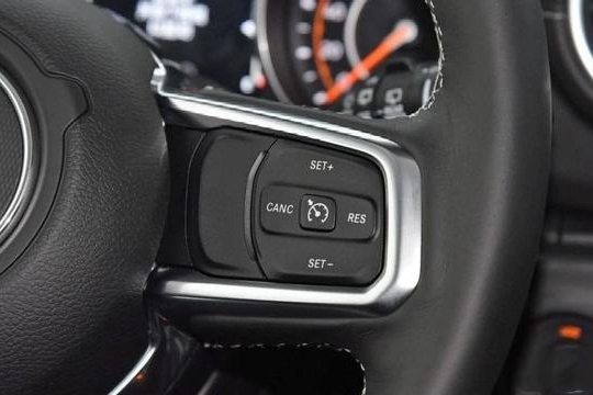 老实说，车上这4个配置，你一年用过几次？