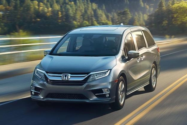 美版新款奥德赛发布，标配3.5L动力+10AT变速箱