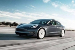 最畅销电动汽车 特斯拉Model 3上半年交付14.23万辆
