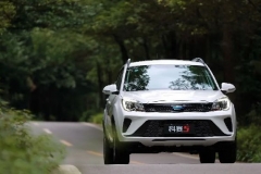 首付2.99万元月供833元，你会选择科赛5吗？