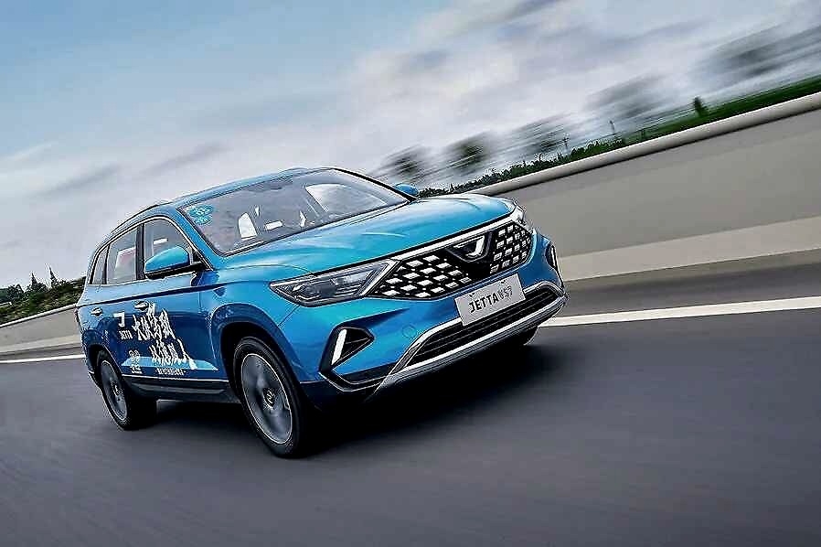 顶配不到14万，这款合资中型SUV“德味”十足，试驾捷达VS7