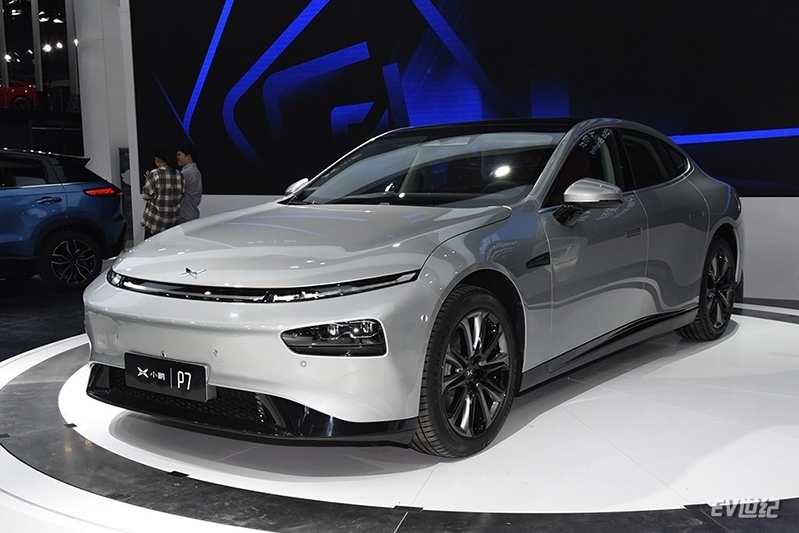 EV早点：蔚来七月交付3533台；小鹏P7七月交付1641台；恒大发布6款新车