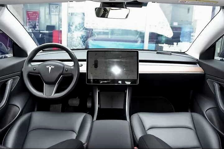 特斯拉国产Model 3新车型曝光，续航超600公里，性能提升搭四驱