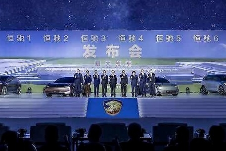 恒驰6车惊艳亮相，全球野心初显端倪
