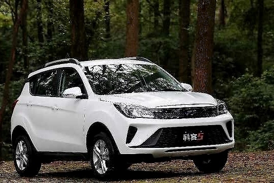 这一届年轻人有福了，首付2.99万就能买到小型自动挡SUV