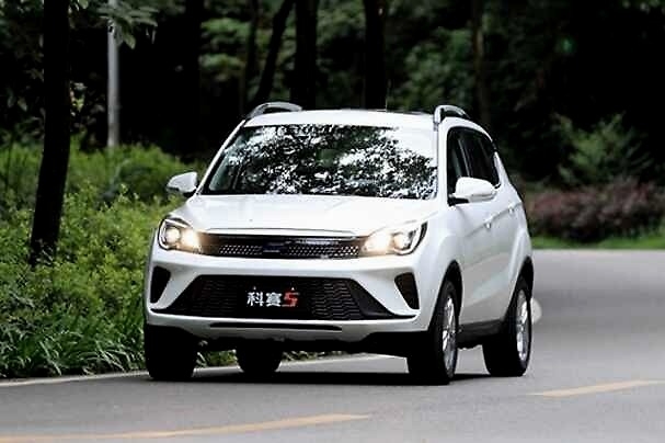 远景X3对手焕新上市，比宝骏510空间大，5.39万起，1.6L+CVT