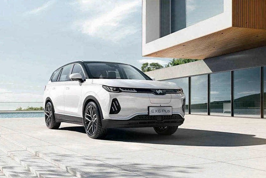 威马EX6 Plus 6座版开启预售