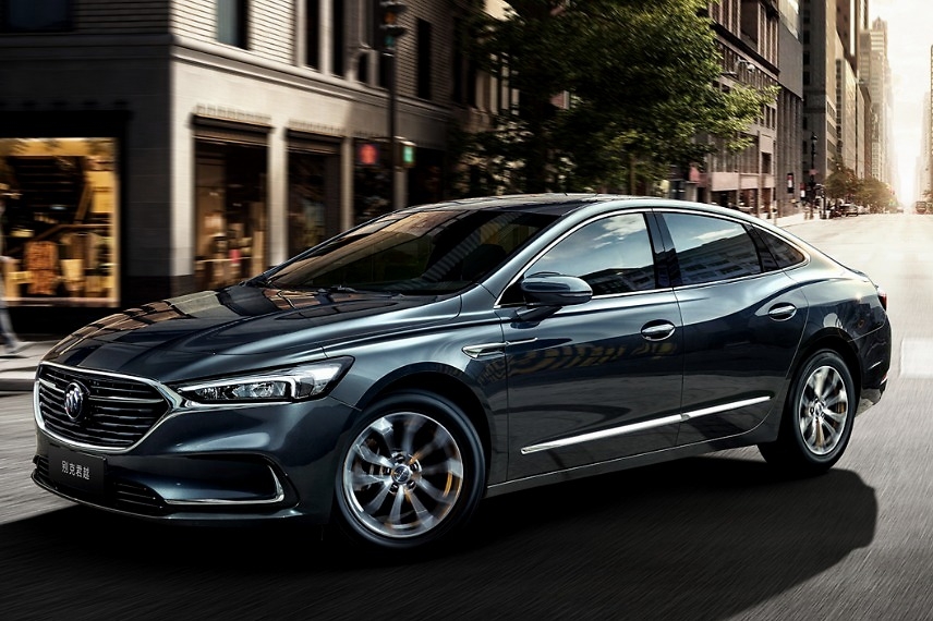 越级实力再升级，入门级B级车君越、帕萨特、亚洲龙该怎么选