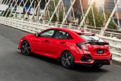 二手车玩2年卖车竟然赚3万！朋友间买车需要注意哪些方面？