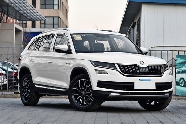 外观造型时尚大气，配置加分，柯迪亚克当之无愧中高端7座SUV