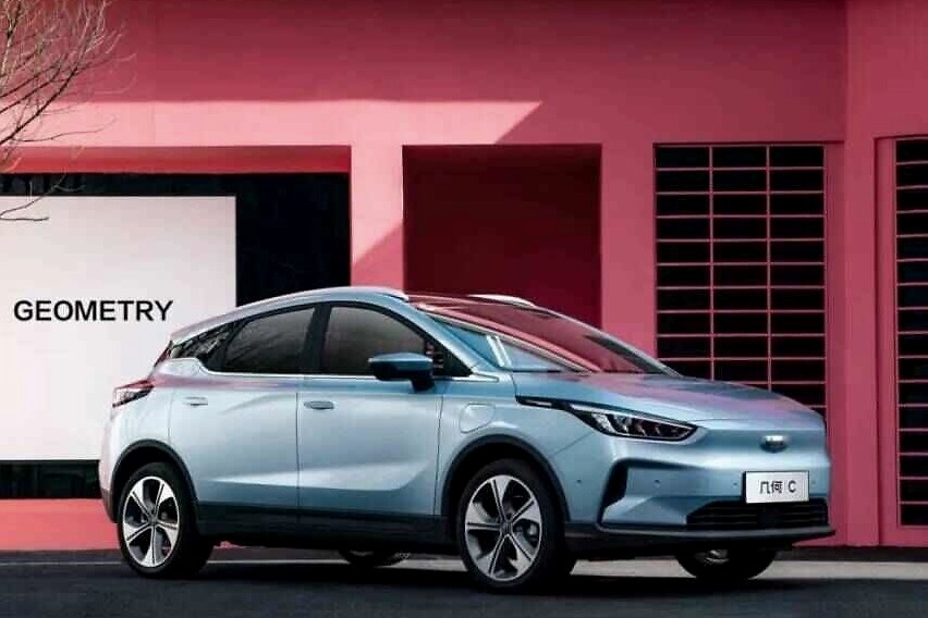 新能源车的“吉利”选项！不知道怎么选的时候，选“C”就对了