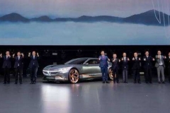 市长“店小二”与东风新“岚图”