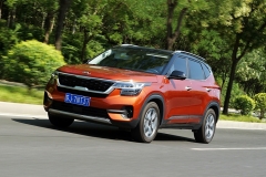 做个靓丽的自在享受派 试驾全新一代傲跑