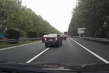 高速上开车这几种令人厌恶的行为，你遇到过几种？