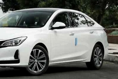 7万多国产车，卡罗拉没得比，开出去面子十足，才5.6升油耗