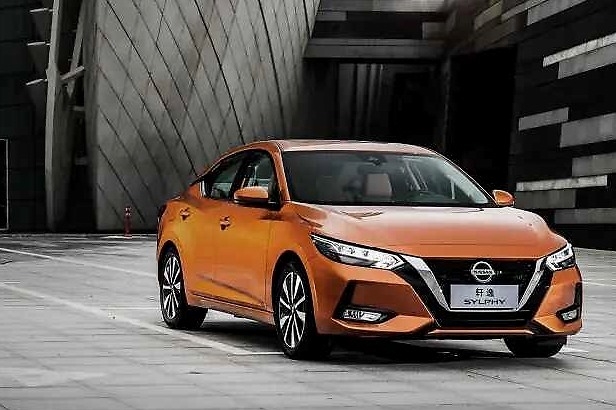 7月汽车销量排行榜，SUV榜首之争太激烈