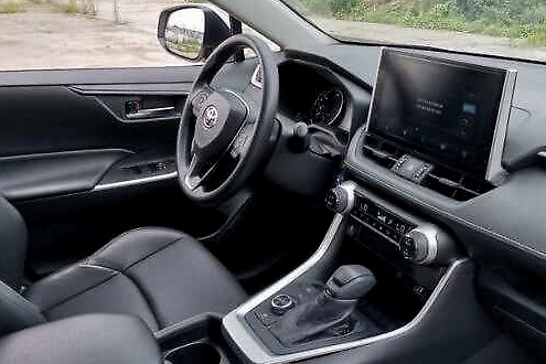 被忽视的丰田SUV，跨省1150公里，实测油耗4.3升，放弃途观了