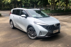 一汽海马7X正式上市 售价12.58-14.98万元