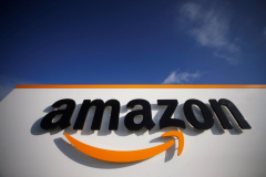 开奔驰送快递，亚马逊订购1800辆电动奔驰