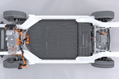 战略再现分歧，福特说，自产电池“没好处”