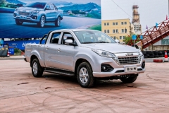 江铃皮卡新宝典正式上市 售价8.28-10.93万元