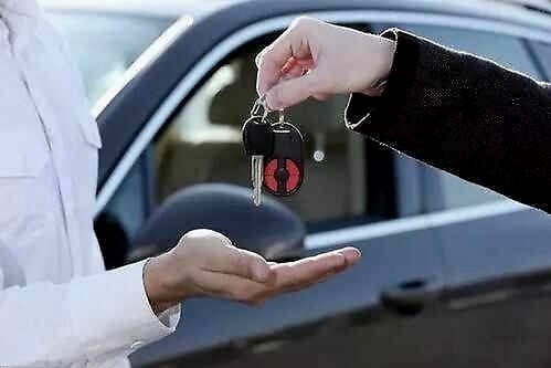 把车借给了朋友，出了事故责任算谁的？