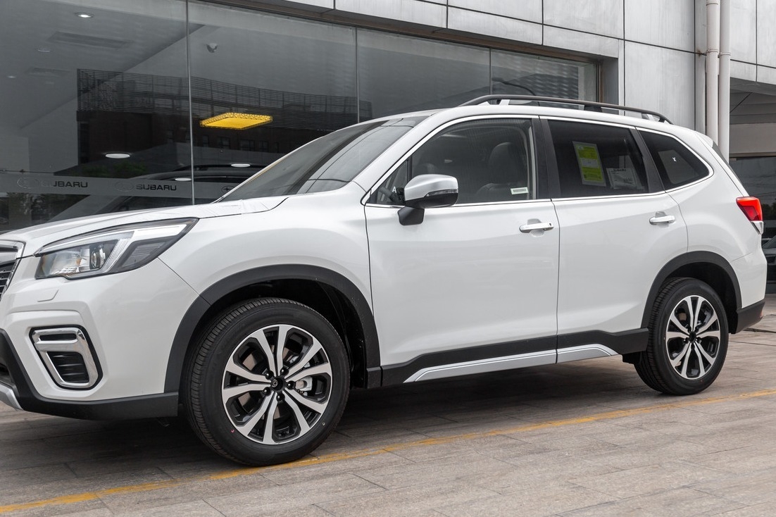 日系旗舰跌至不足20w，进口品质看齐雷克萨斯，全时四驱稳如牛