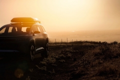 Lucid首款SUV预告图发布 品牌旗下第二款车