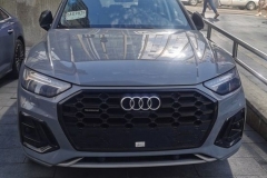 首次现身！奥迪新款Q5L曝光，外观更运动，内饰换大屏